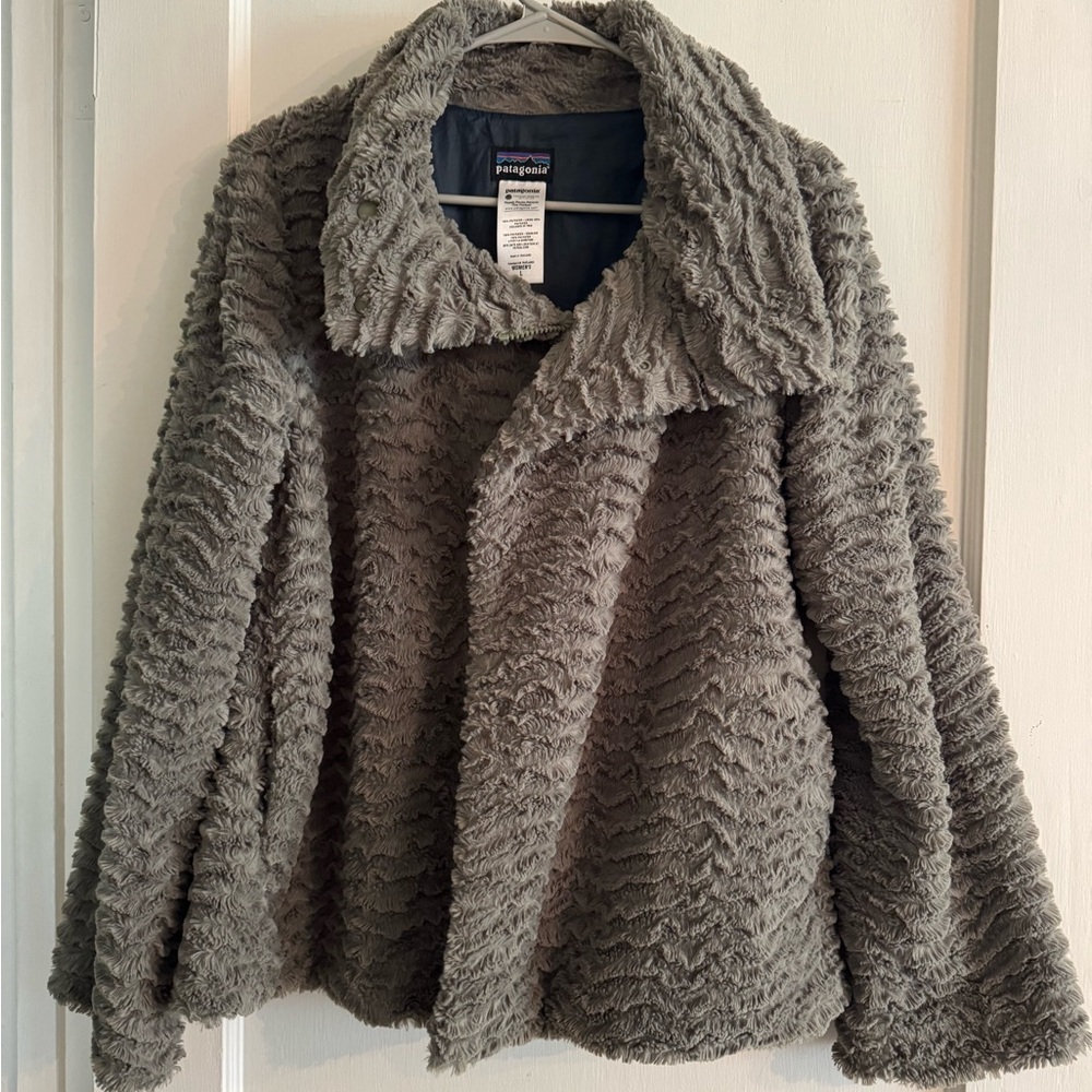 Patagonia Green Faux Fur Fleece Jacket for Women